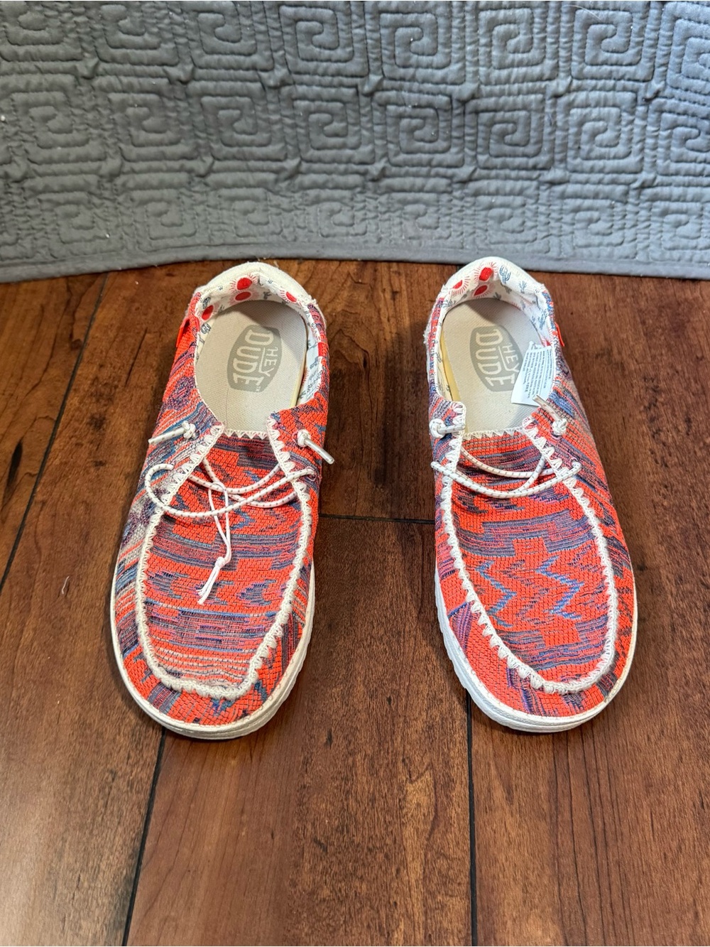 Hey Dude Wendy Crochet Fairhope Multi Canvas Slip On Loafers Women Size 10 - Picture 2 of 8